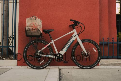 Aventon Pace 350.2 fiche technique et avis